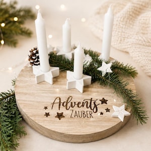 Adventskranz|Holzbrett|mit 4 Kerzen|Adventskrankz mit Stabkerzen|Teelichter|graviert|Weihnachtsdeko|Adventszeit|Adventsständer
