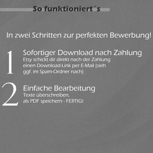 Pu&ograve; includere: Uno sfondo grigio con testo bianco che spiega i due passaggi per scaricare e modificare un modello di curriculum. Il testo recita "So funktioniert's" (Funziona cos&igrave;) e "In zwei Schritten zur perfekten Bewerbung!" (In due passaggi per la candidatura perfetta!). Il passaggio 1 &egrave; "Sofortiger Download nach Zahlung" (Download immediato dopo il pagamento) e il passaggio 2 &egrave; "Einfache Bearbeitung" (Modifica facile).