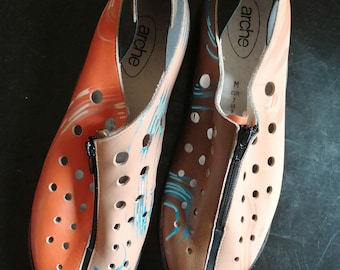 Arche 39 orange ballerinas with holes