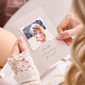 Gepersonaliseerde Be My Flower Girl Fotokaart