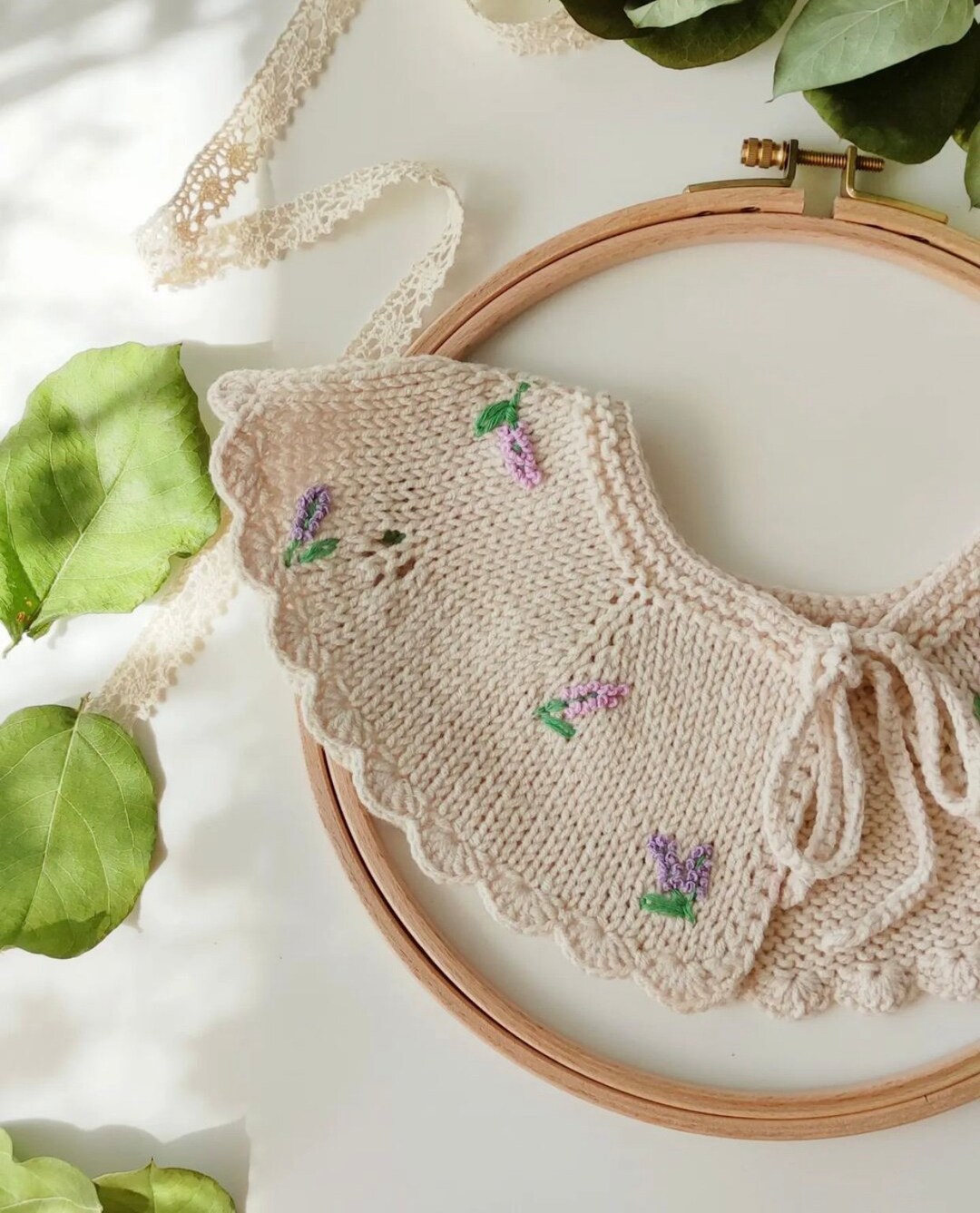 Removable Floral Style Collar, Knit Baby Girl Collar, Vintage Baby Collar, Vintage Baby Bib