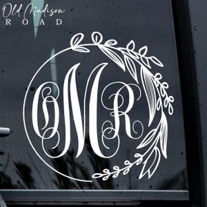 Monograma - Adhesivo floral con monograma - Calcomanía para coche con monograma - Calcomanía personalizada - Calcomanía personalizada - Monograma para coche - Monograma de una sola letra