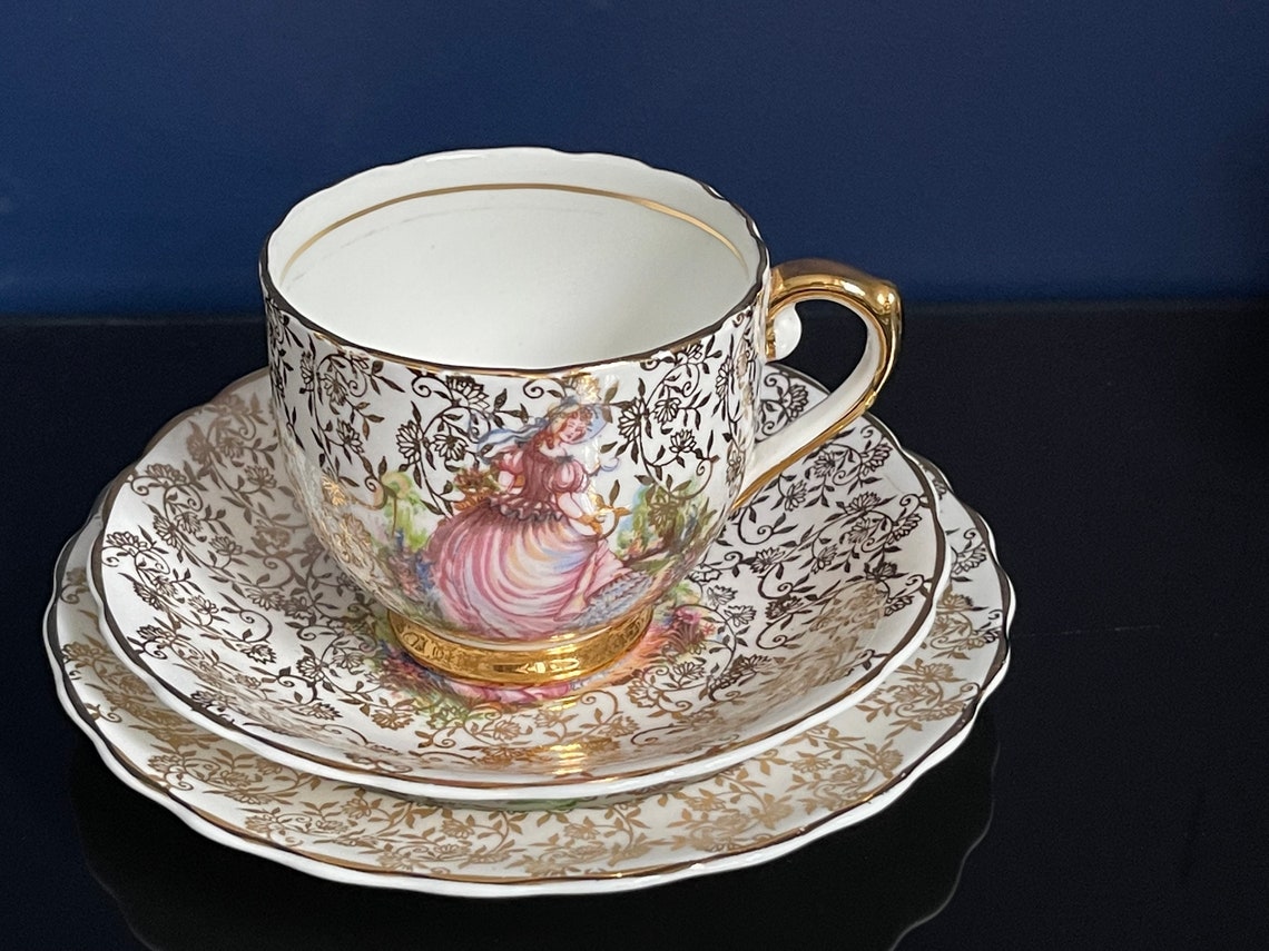 Vintage Lubern Bone China 22kt Gold Pinkie Tea Set Items Individually