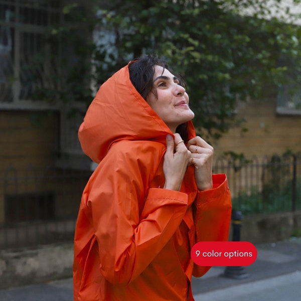 Functional, unisex, stylish and durable raincoats, with you in all seasons. orange and protective