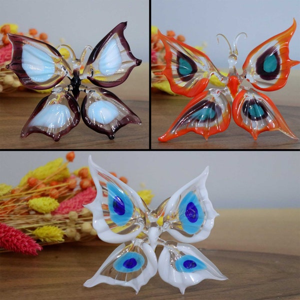 Glazen vlinderbeeldje, Muranoglas, handgemaakt cadeau, oranje vlinderbeeldje, witte vlinders, zwarte vlinders, kerstcadeau
