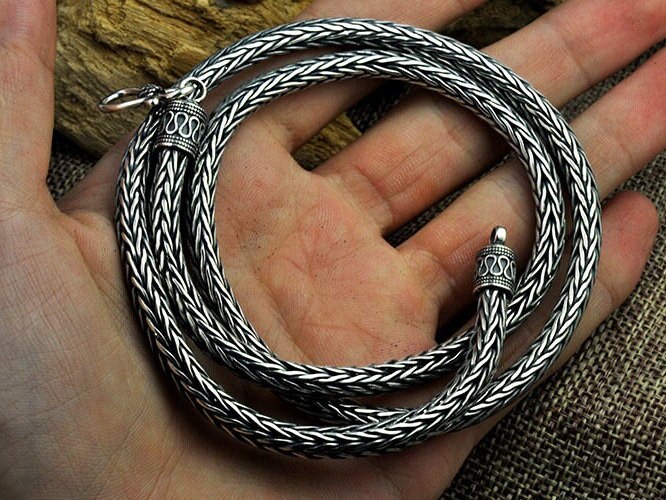 Tulang 2024 naga necklace