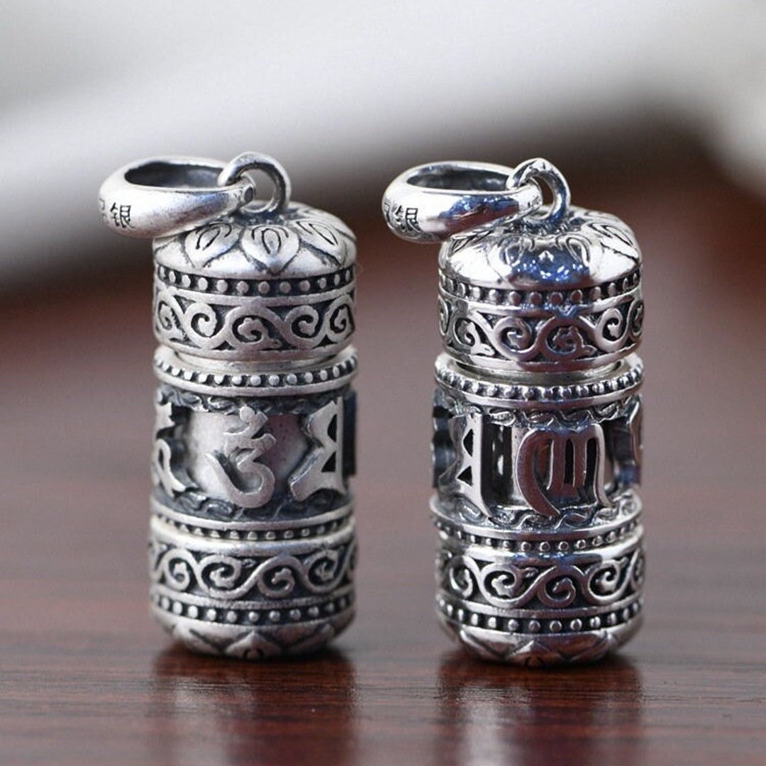 Spinner Tibetan Mantra Silver Locket Phil Case Pendant