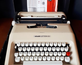 Macchina da scrivere OLIVETTI Lettera 35 Vintage con Custodia valigetta nera in plastica Ottime condizioni