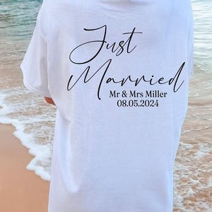 Camiseta &quot;Recém-casados&quot;, camiseta personalizada para casamento em cores confortáveis, camisa personalizada para lua de mel, presente de lua de mel para Sr. e Sra., camisa para casamento, camisas para Sra.