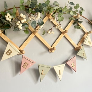 Believe Christmas Sign Wooden Xmas Decorations Christmas Mantlepiece Decor For Living room Believe wooden Bunting Christmas Garland pink