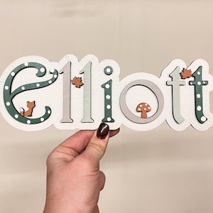 Personalisierte Spielzeugkiste Zeichen Holzbuchstaben Safari Spielzeugkiste Schild Kinder Namen Schild Safari Kinderzimmer Dekor Kinder Türschild Spielzeugkiste Dekoration Name Woodland- greens