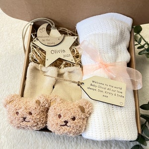 Girl Personalised New baby gift box baby gift set for mum to be gift set baby hamper personalised baby gift for girl maternity leave gift