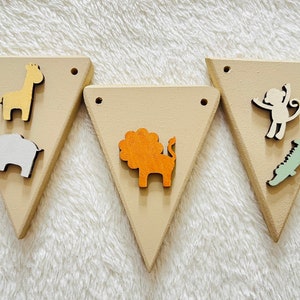 Safari bunting Kinderkamer bunting Jungle slinger babycadeau voor jungle thema houten Gepersonaliseerde bunting babynaam dieren safari kinderkamer decor afbeelding 10