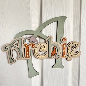 Letrero de puerta de dinosaurio, placa de pared personalizada, decoración de guardería de dinosaurios, letrero con nombre para la puerta de la habitación de los niños, placa de puerta con temática de dinosaurios, decoración de habitación para niño
