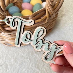 Personalisierte Jungen Ostern Geschenkanhänger für Kinder Korb Baby Geschenkanhänger für Eiersuche Benutzerdefinierte Ostergeschenk Aufkleber Ostern Name Platzschild Holzname