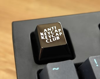 ANTI KEYCAP CLUB Capuchon de touche en métal artisanal - Capuchon de touche emblématique - Capuchon de touche de clavier mécanique Echap - Capuchon de touche cool - Capuchon de touche de luxe akkc