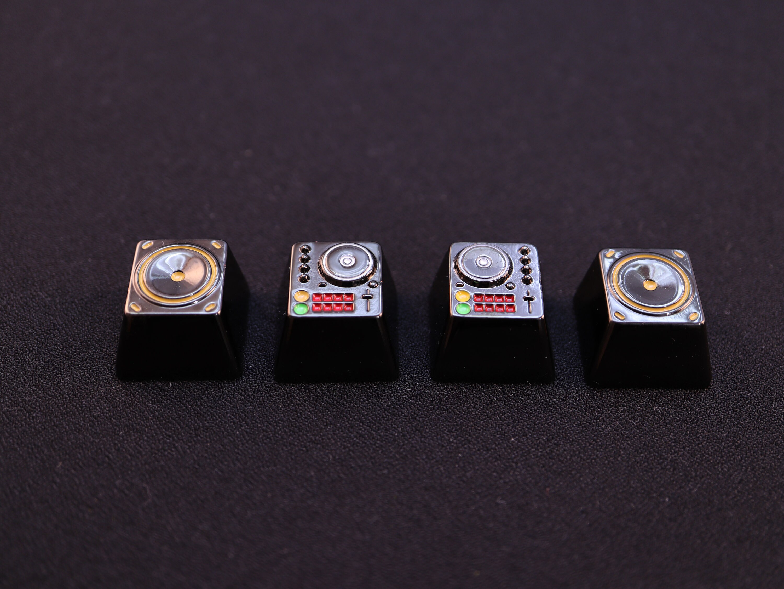 DJ Decks & Speaker Artisan Keycap Set: Black Nickel Enamel, Cherry MX ...