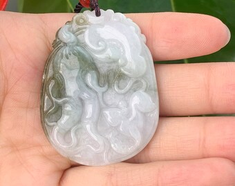 認定済み観音像彫刻翡翠ペンダントネックレス 天然ビルマ産翡翠 本物