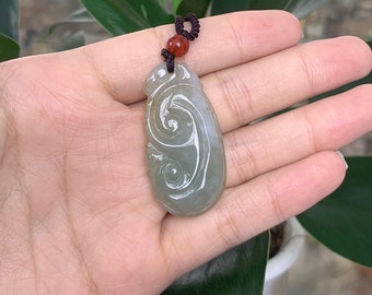 ビルマ　翡翠　ペンダント？　骨董 翡翠ペンダント 天然ビルマ産翡翠 本物 グレードA - Etsy 日本