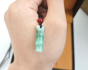 本物の翡翠ペンダント 天然ビルマ産翡翠ペンダントネックレス 本物のグレードA認定グリーン翡翠チャームジュエリー 意味のある贈り物