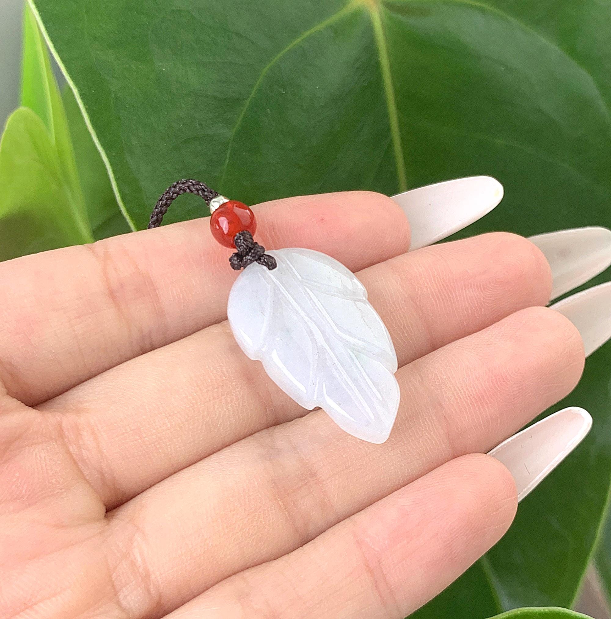 本物の翡翠ペンダント 天然ビルマ産翡翠ペンダントネックレス 本物の