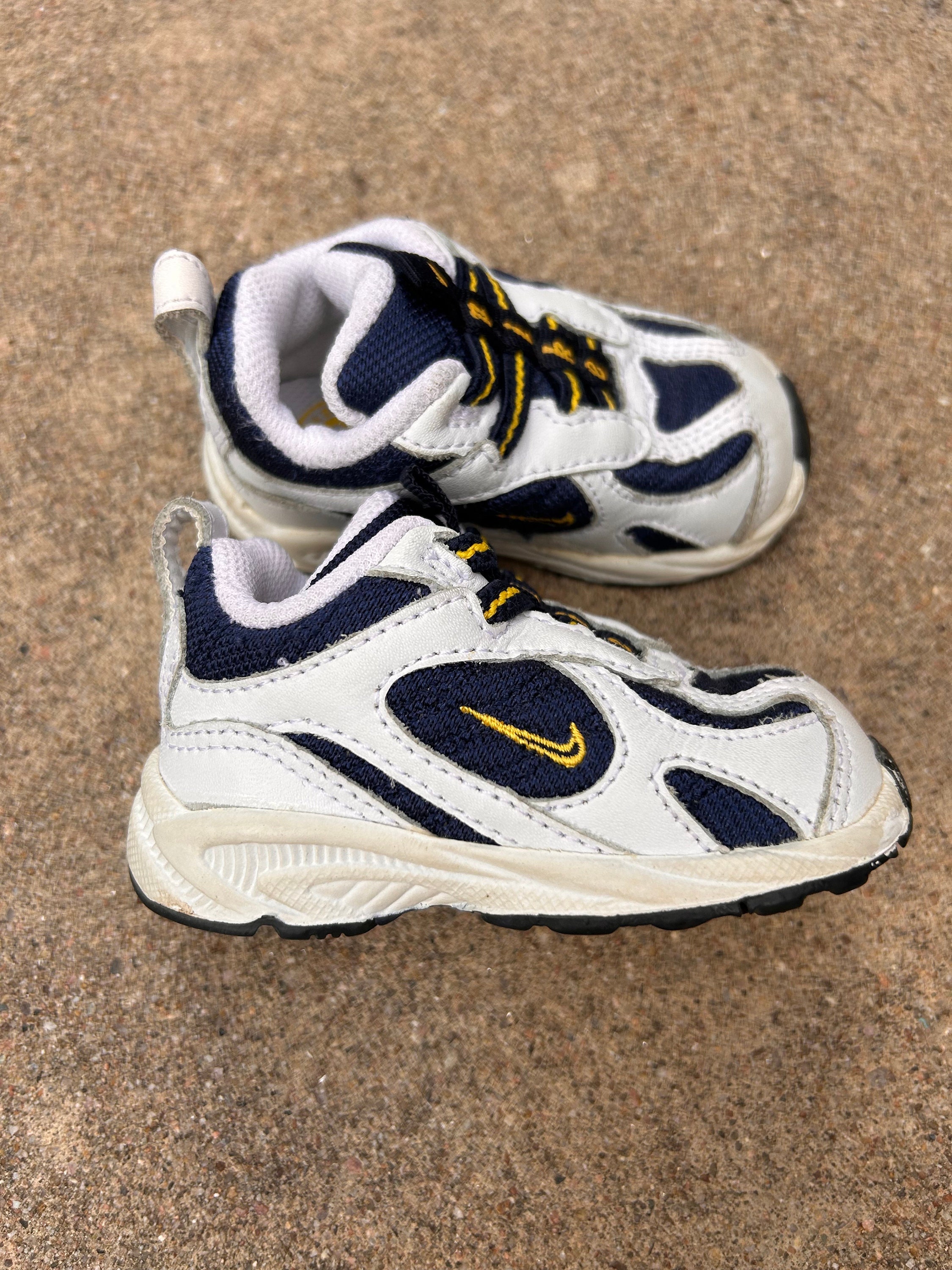 Nike xccelerator 2001 vintage sneakers cheap