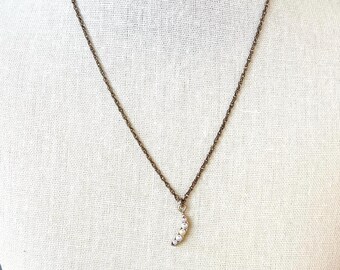 Vintage Peapod Necklace