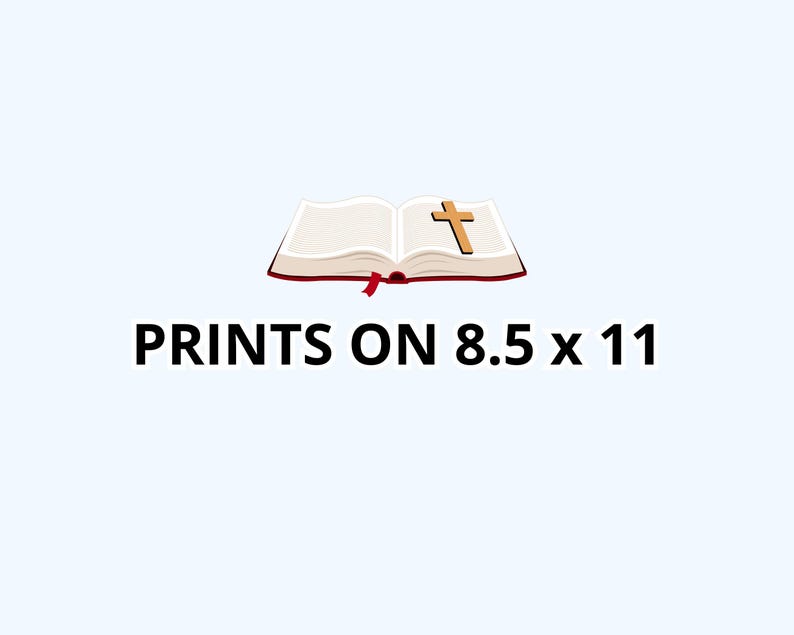 Pu&ograve; includere: Un libro aperto con una croce dorata sopra e un segnalibro a nastro rosso. Il testo "PRINTS ON 8.5 x 11" &egrave; visualizzato sotto il libro. Lo sfondo &egrave; azzurro.