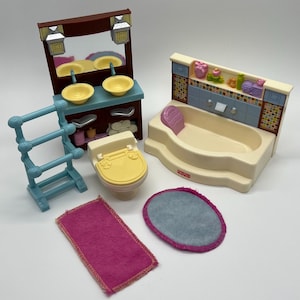 Fisher Price Loving Family Dollhouse Bathroom Sink, Bathtub, Toilet, Towel Rack, Towel, and Shower Mat