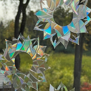 SUNFLOWER SUNCATCHER, sunflower rainbow maker sticker, rainbow window cling, prism suncatcher reuseable sticker set of 3