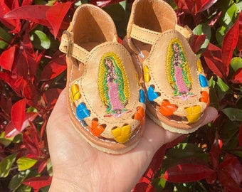 Huaraches de la Virgen de Guadalupe para bebé niña//Sandalias de bebé de la Virgen de Guadalupe//Sandalias de bebé de la Señora de Guadalupe