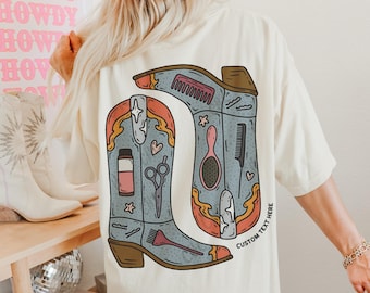 Camiseta personalizada COMFORT COLORS® para peluqueros: camiseta de cosmetología con botas vaqueras, merchandising de peluquería, regalo para peluqueros de Redken