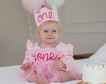 Coquette First Birthday Outfit, 1st Birthday Romper, Hand-Embroidered One Romper, Personalized Baby Girl Tutu Dress, Smash Cake Outfit