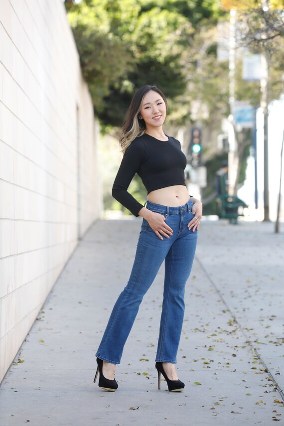 Long Sleeve Crew Neck Fitted Crop 