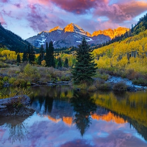 Maroon Bells Sunrise Canvas Print: Colorado Autumn Landscape