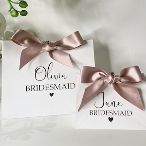 Personalised gift bags for Bridesmaids, Birthdays, Weddings, Mother of the Bride, Maid of Honour, Groom, Best Man, any age& name
