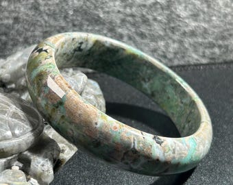 Light Green Orbicular Ocean Jasper Bangle: Natural Stone Jewelry