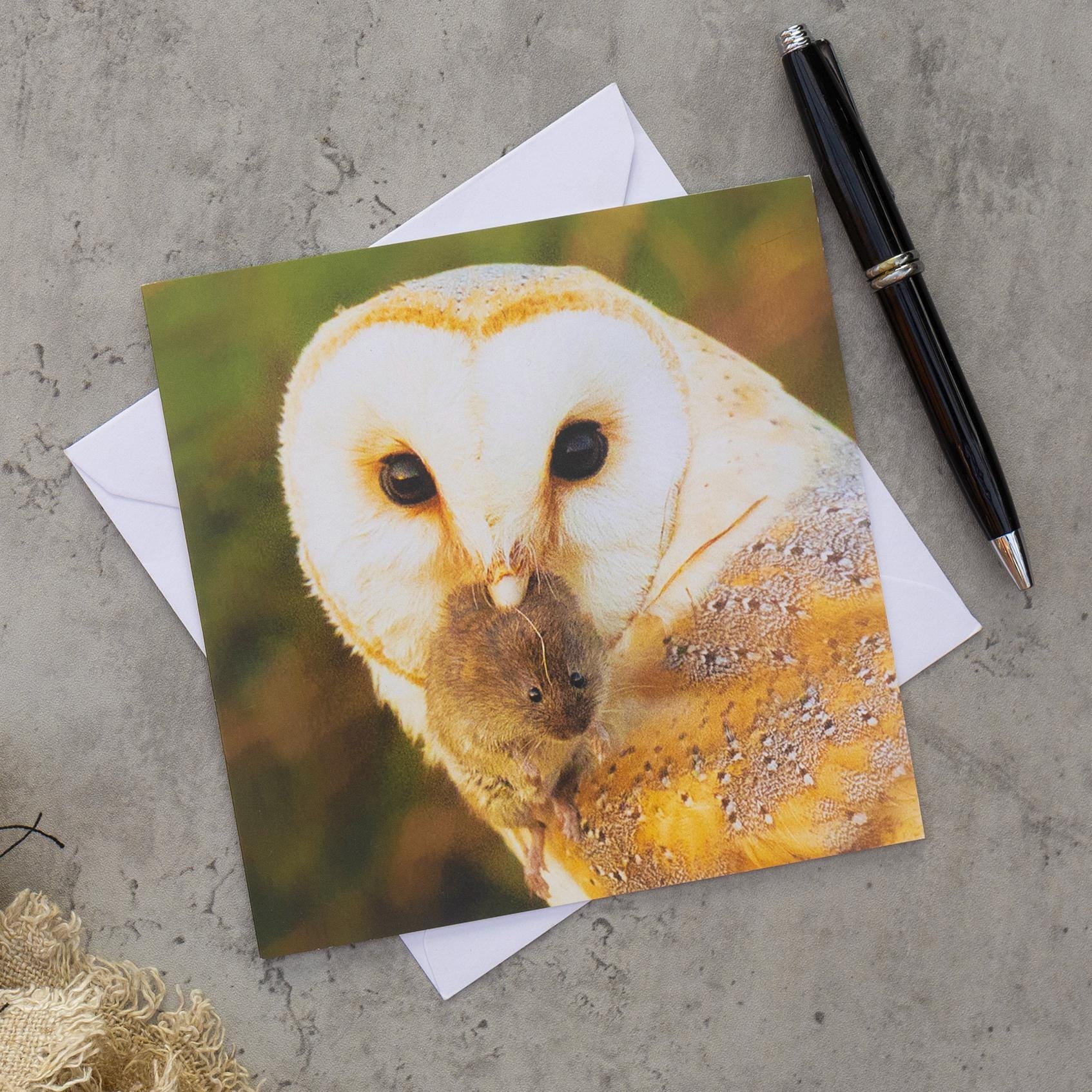 Barn Owl Greeting Card &ndash; Wildlife Photography &ndash; Owl with Mouse &ndash; Nature Lover Gift