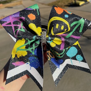 Graffiti paint splatter bow