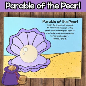 Peut inclure: Illustration colorée intitulée "Parabole de la Perle" représentant une grande coquille Saint-Jacques ouverte avec une perle à l'intérieur. Un sac violet de pièces d'or est à côté de l'image. Le texte dit "De nouveau, le royaume des cieux est semblable à..." Matthieu 13:45-46.