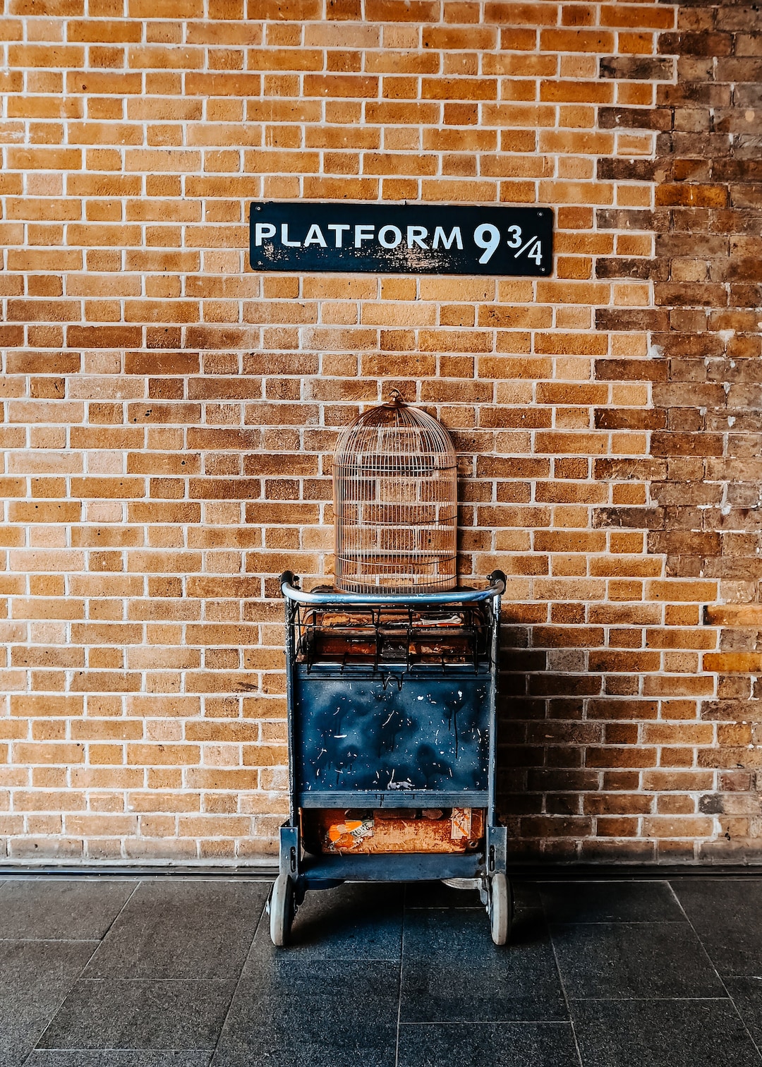 where is the platform number in train ticket