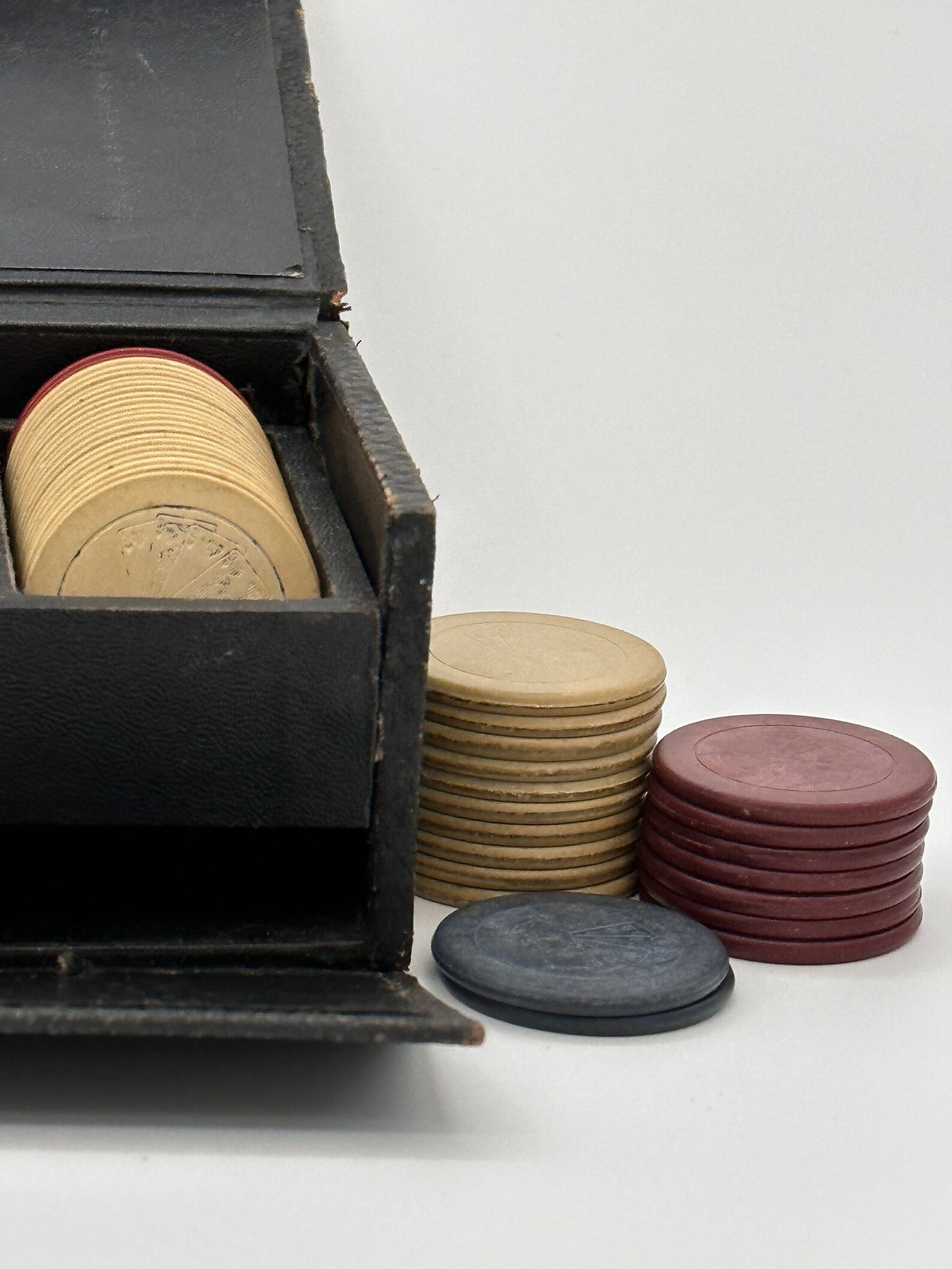 Antique Clay Poker Chips With Leather Case Etsy