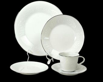 食器 Noritake Bone china 1. Set 5x5 Noritake White Bone China 5 Piece Dinner Set Japan Porcelain