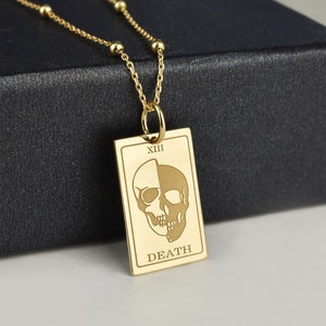 Collier de carte de tarot de la mort en or massif 14 carats, pendentif Memento Mori, bijoux Remember You Must Die, breloque Amor Fati, cadeau de tarot des arcanes majeurs