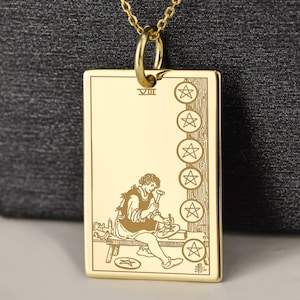 Collier carte de tarot huit pentacles en or 14 carats, talisman de bonne fortune personnalisé, bijoux arcanes mineurs, cadeau lecteur de tarot, breloque wicca