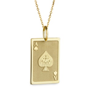 Collar de cartas de juego de as de picas en oro de 14 quilates, colgante de juego, amuleto de la suerte de as, delicado collar de capas para mujer, regalo para jugador de póker