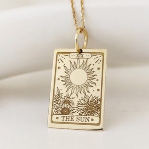 14K Real Solid Gold Sun Tarot Card Necklace, The Sun Tarot Card Disc Pendant, Dainty Tarot Card Deck Charm, 14K Gold Witch Tarot Card Gift