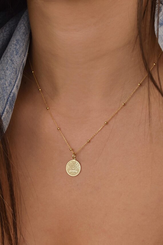 Collier d'amour en or 18 carats avec pendentif en forme de cœur en