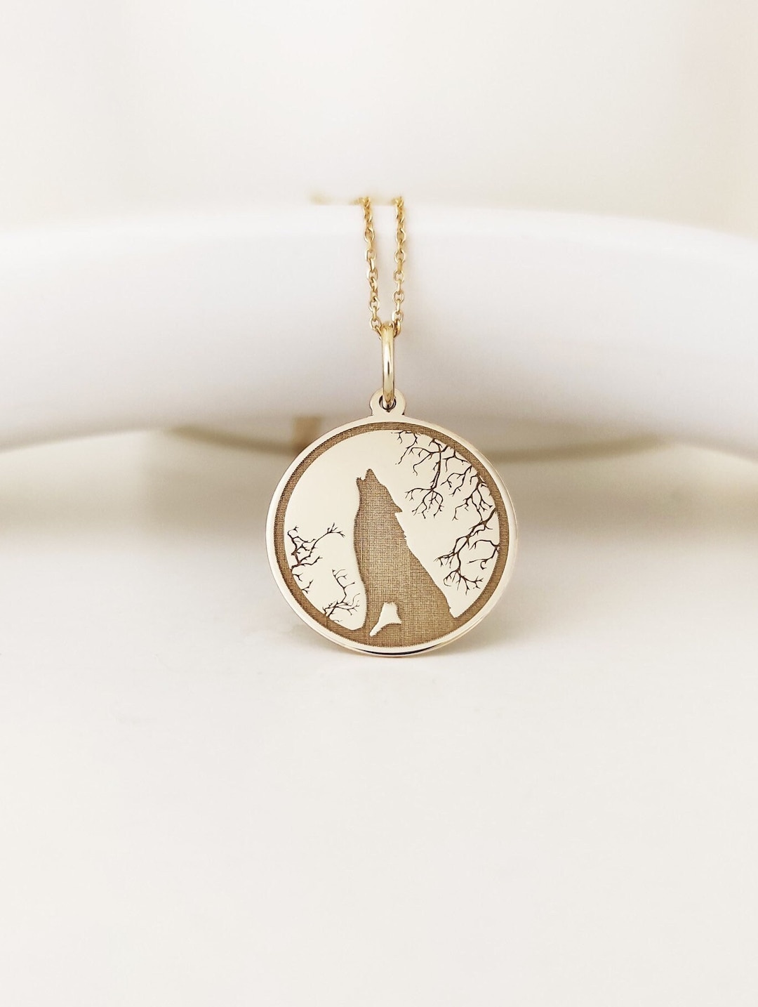 14K Real Solid Gold Wolf Necklace Dainty Wolf Disc Pendant Etsy
