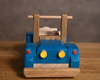 Wooden Rover Toy Car: Perfect Gift for Boys, Handmade Toy, All-Terrain Vehicle